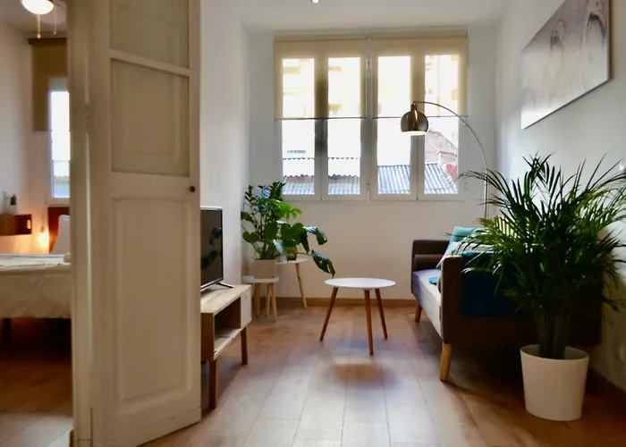 Hola Valencia - Holiday Apartments